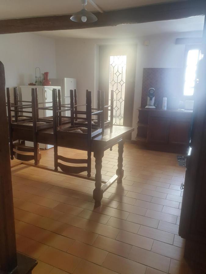 Maison De Village De 98 M2 Typiquement Provencale Pierrevert Dış mekan fotoğraf